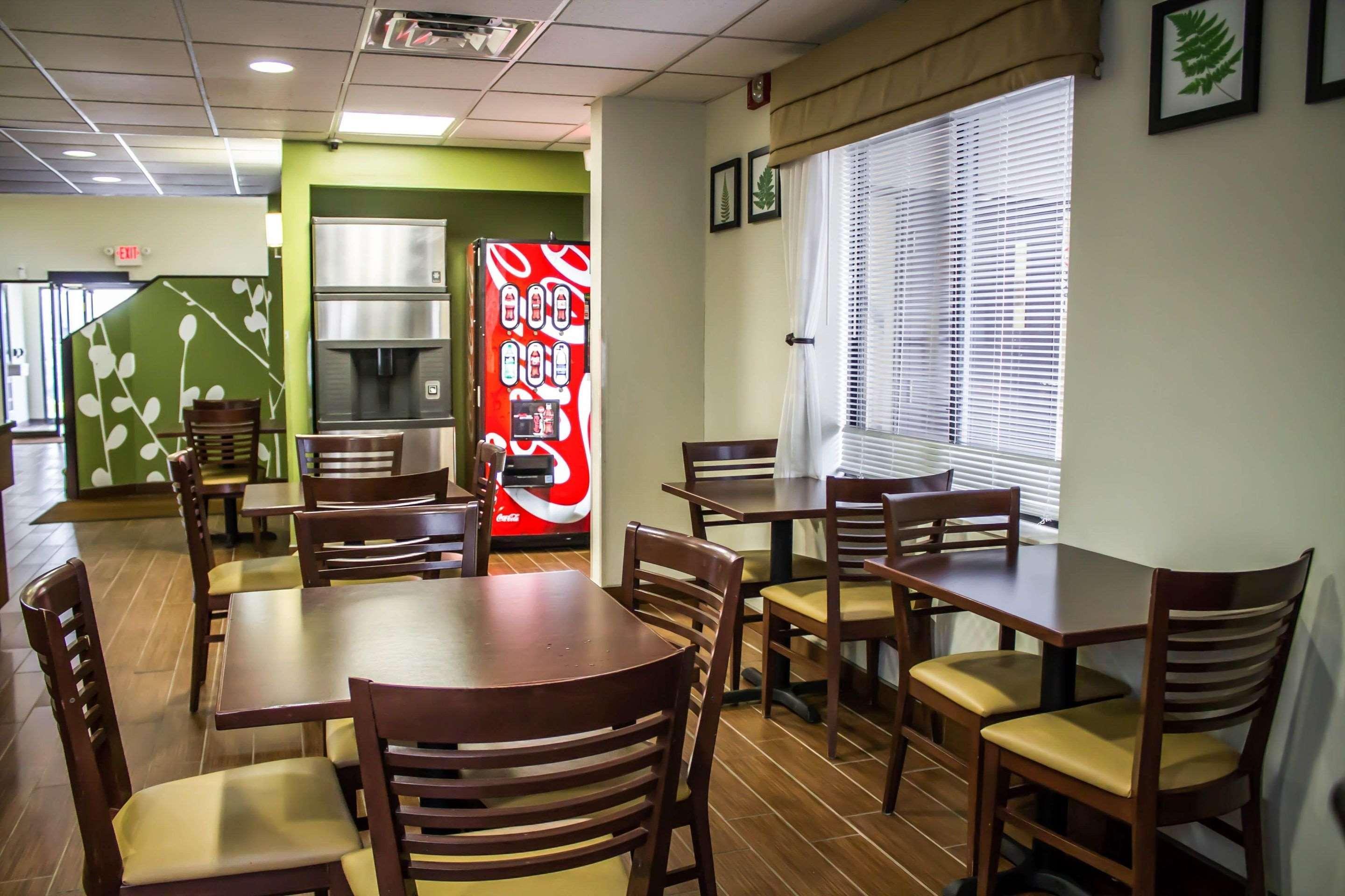 Sleep Inn Austintown - Youngstown, West Экстерьер фото